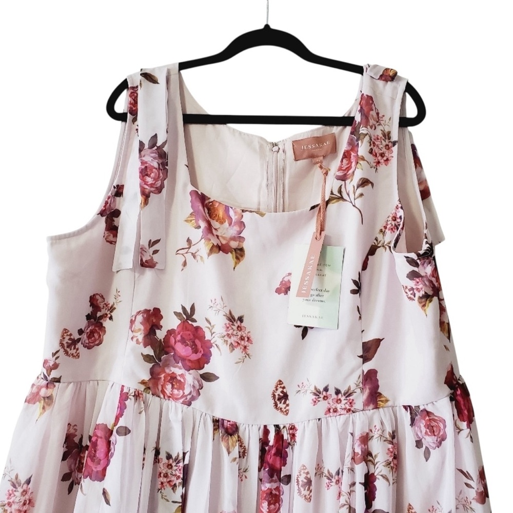 JessaKae Cottage Floral Dress size 3X - Picture 3 of 9